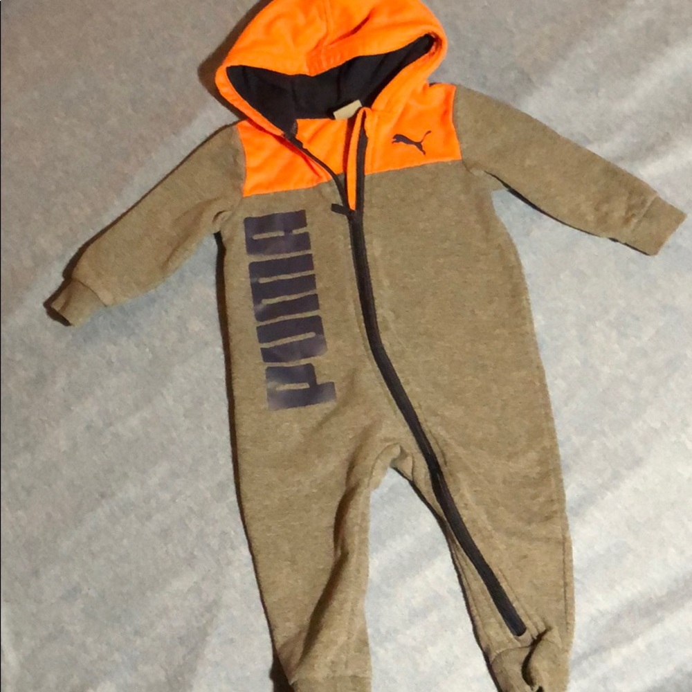 Baby jumpsuit